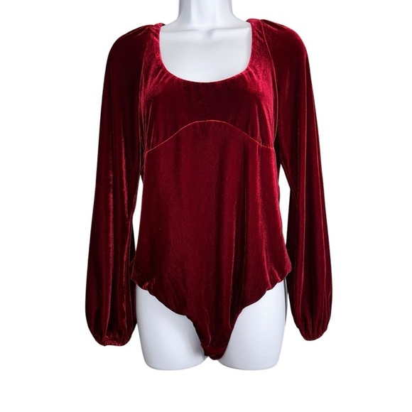 Vici Top Womens XL Burgundy Walker Velvet Scoop Neck Bodysuit Open Back Cutout - Picture 1 of 11